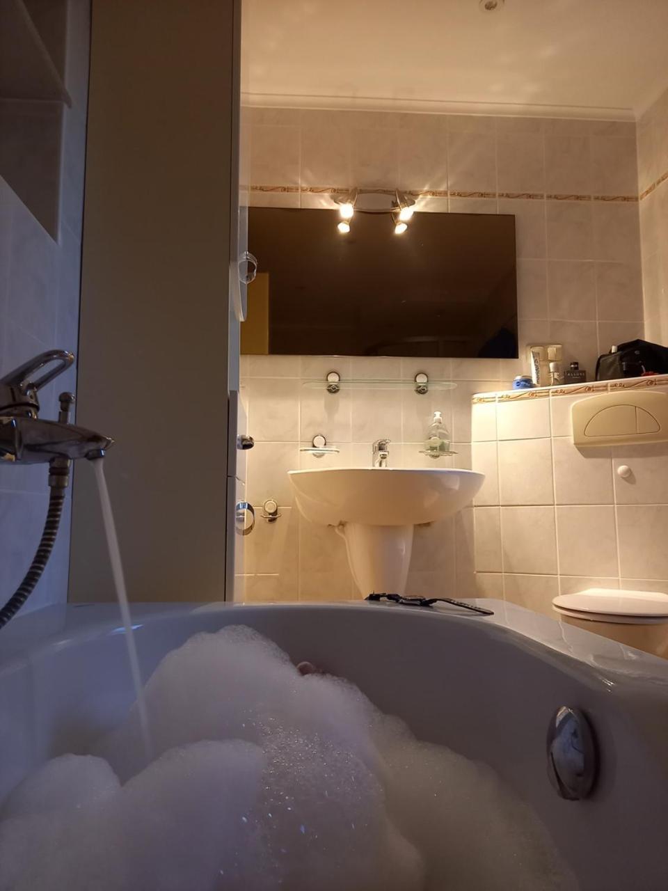 Ferienwohnung Leonie Mit Sauna 奥斯特西巴德钦诺维茨 外观 照片